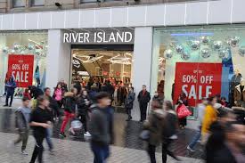 In the summer, the park unit is most popular for boating, fishing, jet skiing, swimming, and camping amidst a backdrop of beautiful mountains. River Island Shoppers Floored By Gorgeous 20 Dress That S So Summery Liverpool Echo