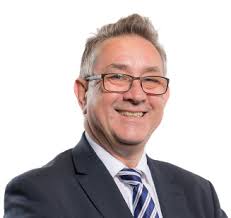 Turn up the volume: an inquiry into the live music industry