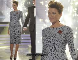 Not long after revealing her newly coloured blonde locks, dannii minogue has revamped her hair with a gorgeous hot pink 'do. X Factor Sunday Week 6 Dannii Minogue In Emilia Wickstead Red Carpet Fashion Awards