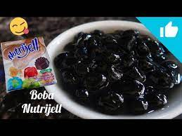 Originating in taichung, taiwan in the early 1980s, it includes chewy tapioca balls (boba or pearls) or a wide range of other toppings. Buat Bubble Tea Di Rumah Pinterest