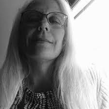 Tara Herwig's Instagram, Twitter & Facebook