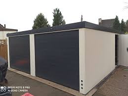 Feuchte wände trockenlegen ist das eine, danach die wand wieder gerade verputzen eine ganz andere. Doppelgarage Verputzt Mit Schwingtor Beige 5 94x5 22 M