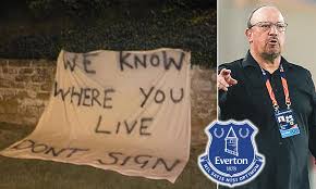 Rafa benitez arriving at everton's training ground pic.twitter.com/qks9ldysml. Kklu7jw7kunk1m