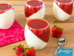 Rezept Fur Ein Erdbeere Pannacotta Zum Selber Machen Brotfrei Einfacher Nachtisch Nachtisch Rezepte Dessert Rezepte Einfach
