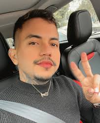 Logan Daniel (@logandaniel21) • Instagram photos and videos