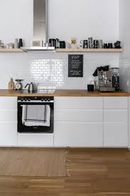 Ikea Kuche Planen Und Aufbauen Tipps Fur Eine Skandinavische Kuche Dreieckchen In 2020 Kuche Planen Ikea Kuche Haus Kuchen