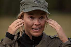 1.208.000 har gjennom helgen fått med seg sesongens første program enten. Full Of Tears When Three Participants Had To Leave Kompani Lauritzen Disappointed Vg