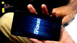 Tanpa harus basa basi yang cukup panjang untuk cara mudah mematikan hp dengan baterai tanam, simak ulasan dan penjelasannya dibawah ini. Smartphone Tiba Tiba Ngehang Padahal Pakai Baterai Tanam Begini Cara Ampuh Mengatasinya Tribunnews Com Mobile