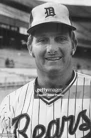 148 John Dunning Photos & High Res Pictures