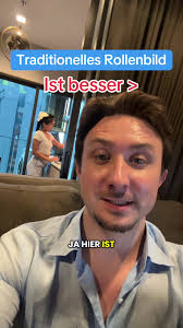 Klassische Rollenverteilung funktioniert 🍛❤️ Ich arbeite den ganzen T...