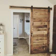20 Extraordinary Sliding Door Decoration Ideas Page 11 Of 25 Decor Decoration Decoratingideas Remodel Bedroom Guest Bedroom Remodel Small Bedroom Remodel