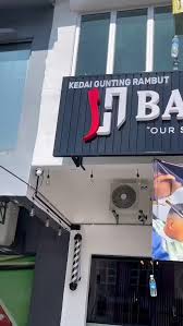 IH's Barbershop Bukit Beruntung