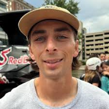 Contest Results: Skate DSM Streetstyle Open Street Mens Qualifiers