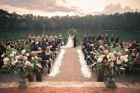 Viva L Event North Carolina Wedding Planner In 2020 Barn Wedding Venue Barn Wedding Best Wedding Planner