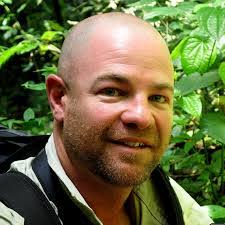 Daryl Dwyer's Instagram, Twitter & Facebook