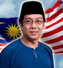 Datuk seri razali ibrahim (born 14 october 1970) is a malaysian politician and was the member of the parliament of malaysia for the muar constituency in the state of johor for three terms razali was elected to federal parliament in the 2004 election.123 he was reelected again in the 2008 election. Razali Ibrahim Bidas Pemuda Pas Pusat Daengselili Net
