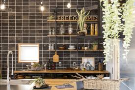 キッチンタイル wood one インダストリアル 施工事例 インテリア レイアウト実例 bino bino camp 中塚組 キッチン キッチンバック タイル 平田タイル 名古屋モザイク クロス 壁紙 造作棚 棚 woodone kitchen リノベーション キッチン 家 模様替え