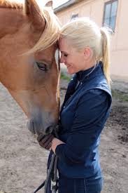 Shutterstock 에디토리얼 사진 컬렉션에서 judith rakers 에디토리얼 스톡 사진을 비롯한 더 많은 사진을 찾아보세요. So Sieht Gluck Aus Und Ja Wir Haben Judith Rakers Moderatorin Facebook