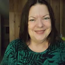 Velma Pena's Instagram, Twitter & Facebook