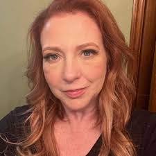 Kelli Cummins (@gogadawg)