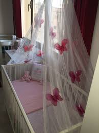 Make Your Own Crib Canopy Using An Ikea Mosquito Net And Net Butterflies From The Garden Centre Klamboe Babykamer Babykamer Maken Kinderkamer