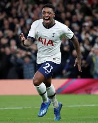 Footballer for tottenham hotspur fc. 440 Ideeen Over Sport Football Voetbal Voetballers Knappe Voetballers