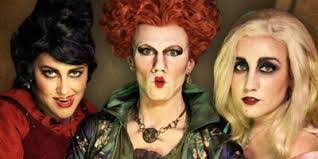 Zac Moon's Instagram, Twitter & Facebook