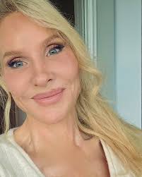 SUZANNE EDMUNDSON PI Chick (@axiompichick) • Instagram photos and videos