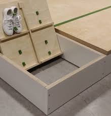 While all metal detectors operate in broadly the same way, they come in three main styles by transforming electricity into magnetism and back again. Morefloor Juul De Bruijn Creates Storage Space For Small Rooms Stylepark