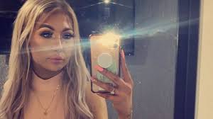 Hull teenager off the dole after selling photos of herself online