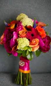 Red and pink and green flowers ornament. Different Types Of Wedding Bouquets Wedding Ideas
