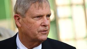 Tom Vilsack looks to equity commission for 'outside look'