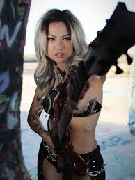 Kiki Wong - Free pics, galleries & more at Babepedia