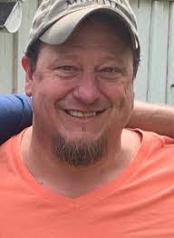 Shannon Vance's Instagram, Twitter & Facebook