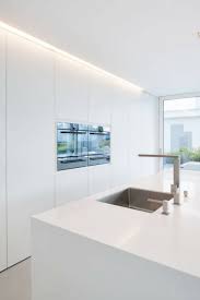 Diese küche mit großer insel. Hochglanz Kuche Weiss Welche Arbeitsplatte