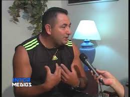 Get daniel velez's contact information, age, background check, white pages, bankruptcies, property records, liens, civil records & marriage history. Entrevista En Tv De Pilar A Daniel Velez Youtube