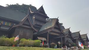 A famosa merupakan kubu yang dibina oleh orang portugis selepas menakluk melaka pada 1511. Tempat Menarik Di Melaka Melaka Places To Visit Tourism