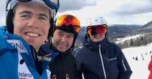 Vid juniorvärldsmästerskapen 2013 i quebéc vann han guld i storslalom. Laer Skiteknikk Av Aleksander Aamodt Kilde Valdres Alpinsenter