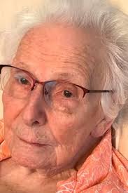 Patricia Prindle's Instagram, Twitter & Facebook