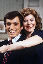 Mark Dalton ( Mark LaMura) and Ellen Tucker Shepherd ( Kathleen Noone).