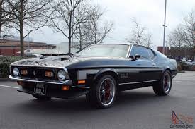 This mustang was restored some time ago and it still shows amazing. 1971 Ford Mustang Mach 1 Boss 351 Fastback
