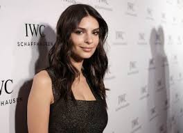 Emily ratajkowski's height is 5 feet 5 inches. Emily Ratajkowski Net Worth 2021 Biography Clothing Line Booking Husband Parents Webbspy