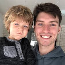 Hunter Knight🏳️‍🌈 (@hunterknight99) • Instagram photos and videos