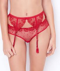 Epingle Sur Ss 17 Lingerie
