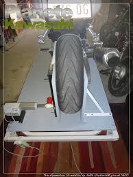 Si vous avez besoin d'aide dans votre choix, n'hésitez pas nous appeler pour avoir des conseils auprès de nos conseillers techniques. Tuto Fabriquer Sa Table Elevatrice Moto Motorise Pour Pas Cher