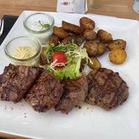 Das unternehmen ordnet sich und seine angebote den branchen spezialitätenrestaurants, restaurants und gaststätten zu. Haus Rosgen Restaurant In Duisburg Mitte