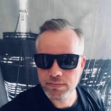 Jay Ulrich's Instagram, Twitter & Facebook