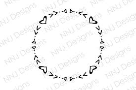 Browse our circle arrow images, graphics, and designs from +79.322 free vectors graphics. Circle Round Arrow Heart Wreath Svg Graphic By Nnj Designs Creative Fabrica