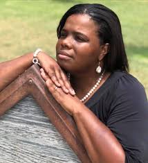 OFFICIAL LMA EXCLUSIVE INTERVIEW/NOMINATION WITH DR. ROSALIND WILLIS, A  COUNSELOR, INTERNATIONAL TRAVEL AGENT, EVENT HOST, AUTHOR AND ORDAINED  EVANGELIST