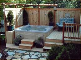 25 Besten Backyard Whirlpool Deck Design Ideen Zum Entspannen Modernx In 2020 Whirlpool Terrasse Hot Tub Privacy Hinterhof Terrasse